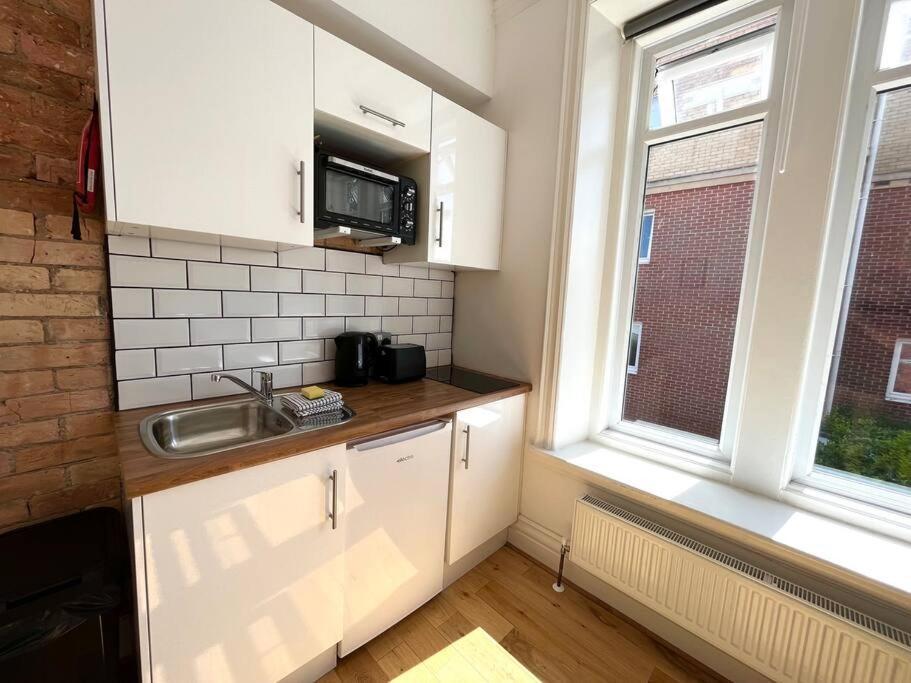 Flat 12, 10 St John'S Road Apartment Bournemouth Exterior photo